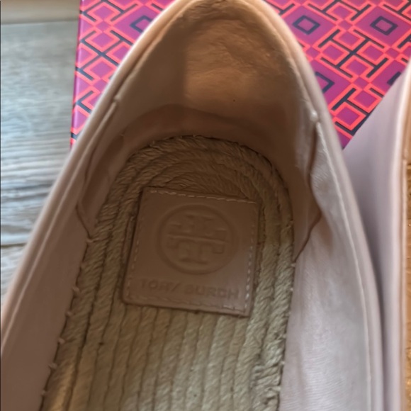 Tory Burch Pink Cream Leather Espadrille Flats — gently used with box - Picture 12 of 13